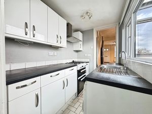 Queens Road- click for photo gallery